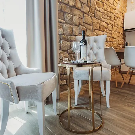 Apartament Four Elements - Water & Earth Split